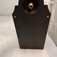 Fontana a parete in ferro