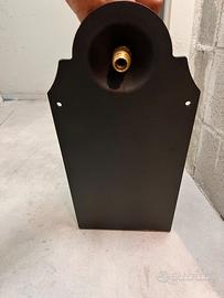 Fontana a parete in ferro