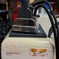 Ferro da stiro con caldaia
