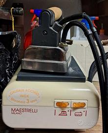 Ferro da stiro con caldaia