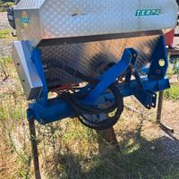 Concimatore interratore  Terpa inox con agitatore