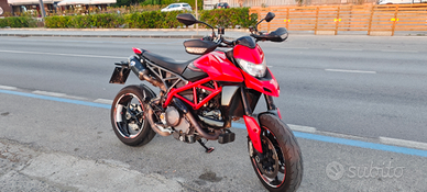Hypermotard 950