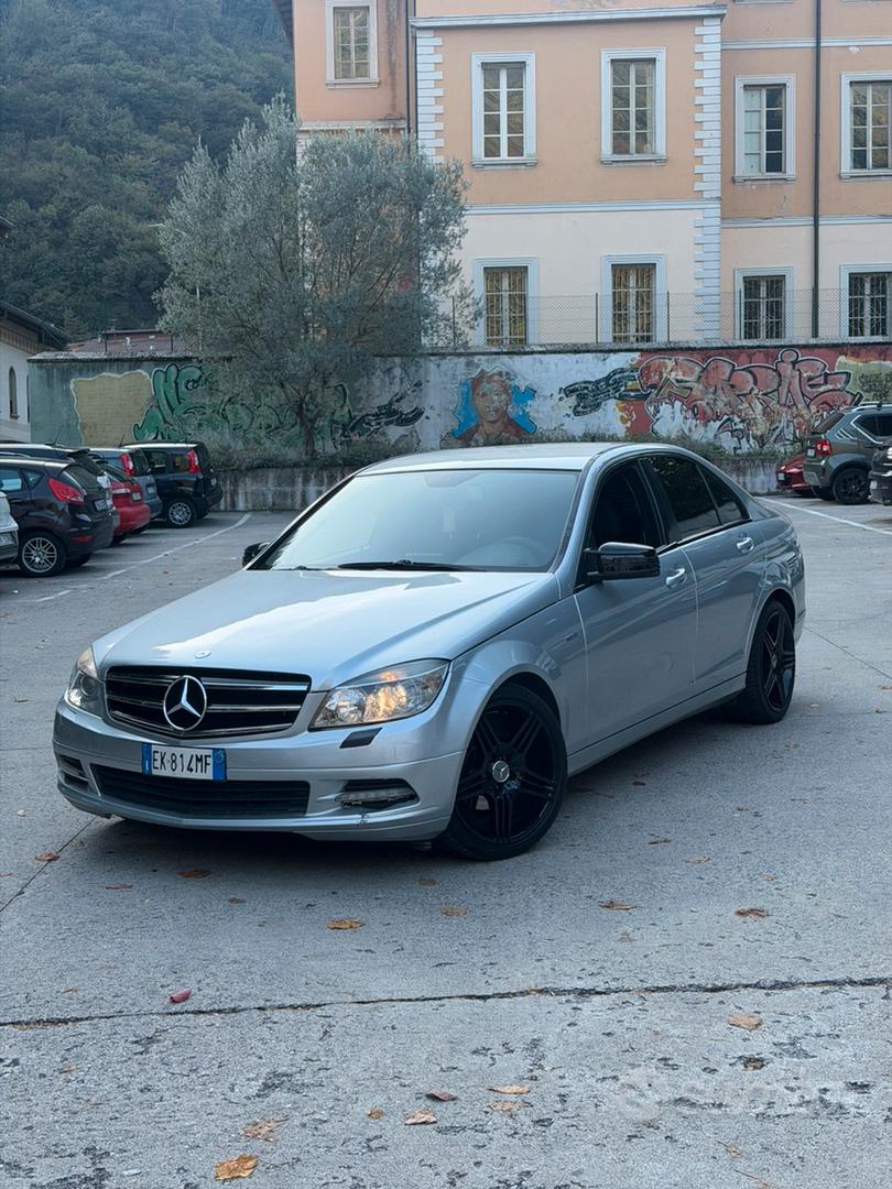 Mercedes Classe C (W/S204)
