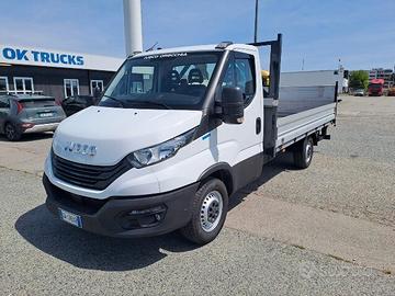 Iveco daily 35s14 cassone fisso + pedana idraulica