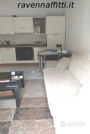 Bilocale con cortile brunelli 500