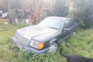 Mercedes 200E 