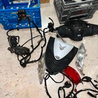 Pezzi ricambio sh 125