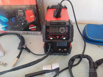 saldatrice mig 650  a gas accessori inclusi 
