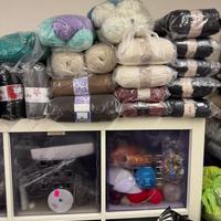 Lotto gomitoli di lana e cotone – vari colori