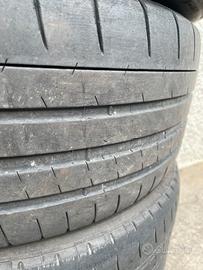 Michelin pilot super sport 225 45 18  e 255 40 18