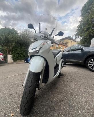 Honda SH 300 – 2018