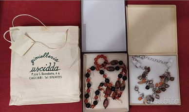 Collane in pietre e argento