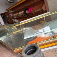 bancone frigo +mobilio panetteria
