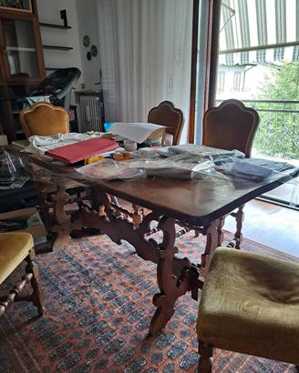 TAVOLO ANTICATO  SALA 