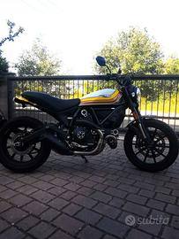 Ducati Scrambler Mach 2.0  solo 2.300 km