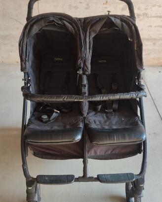 Passeggino gemellare