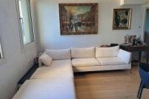 Appartamento di 110 m² con 3 locali e box auto a D