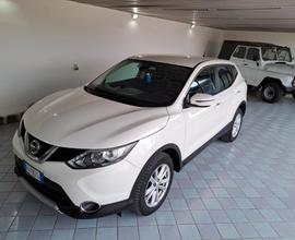 Nissan Qashqai 1.6 dCi 4WD 4x4 tagliandata
