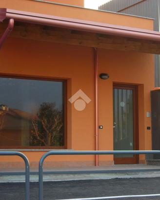 NEGOZIO A PIAN CAMUNO