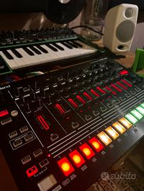 Roland Tr-8 special edition