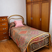 Mobili per cameretta con comò vintage