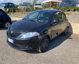 Lancia Ypsilon 1.2 69 CV 5 porte Gold