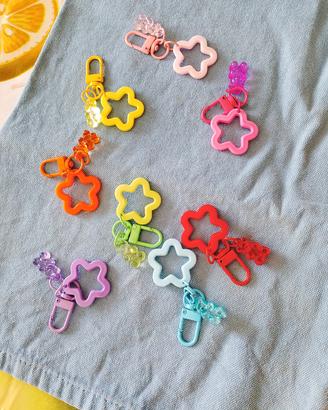 Portachiavi stella, moschettone e charm orsetto 