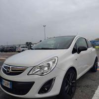Opel Corsa 1.4 16V 3 porte b-color