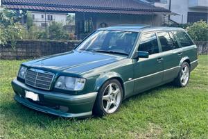 🚘 MERCEDES 1991 – 250 TURBO DIESEL – RESTAURATA E