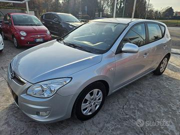 HYUNDAI i30 1.6 CRDi VGT 16V 115CV 5p. Dynamic