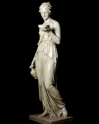 statua divinità ebe dea della giovinezza