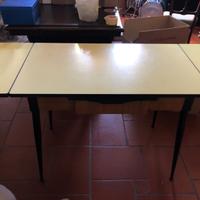 Tavolo salvarani vintage