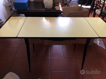 Tavolo salvarani vintage