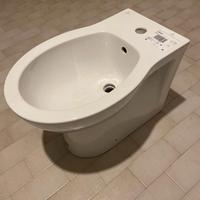 Bidet filomuro IDEAL STANDARD bianco