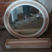 Specchio da bagno con contenitore coordinato