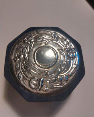 Scatole in argento
