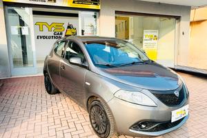 Lancia Ypsilon GPL