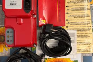 Mantenitore di carica ferrari