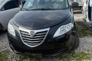 MUSATA COMPLETA LANCIA YPSILON 2016