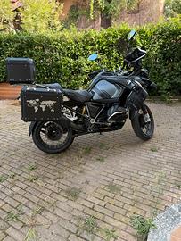 GS adventure Triple Black 2024