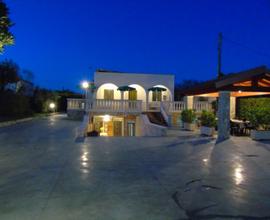Unità in VILLA SALENTO per gruppi di famiglie