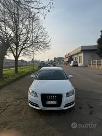 Audi A3 Sportback 1.2 tfsi ambition