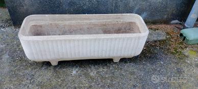 fioriera rettangolare in cemento 