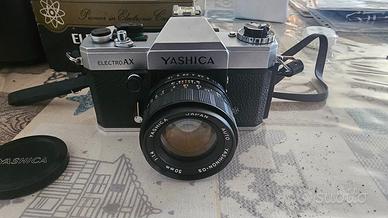 macchina fotografica Yashica Electro AX f 1,4