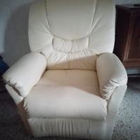 Poltrona reclinabile