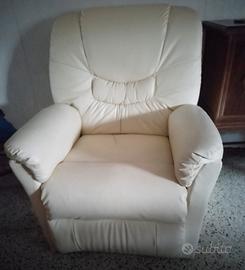 Poltrona reclinabile
