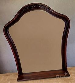 Specchiera vintage in legno scuro