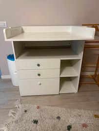 Mobili ikea bimbo con fasciatoio
