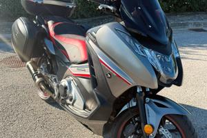 Honda integra 750S