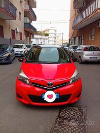 Toyota Yaris 1.0 5 porte Lounge
